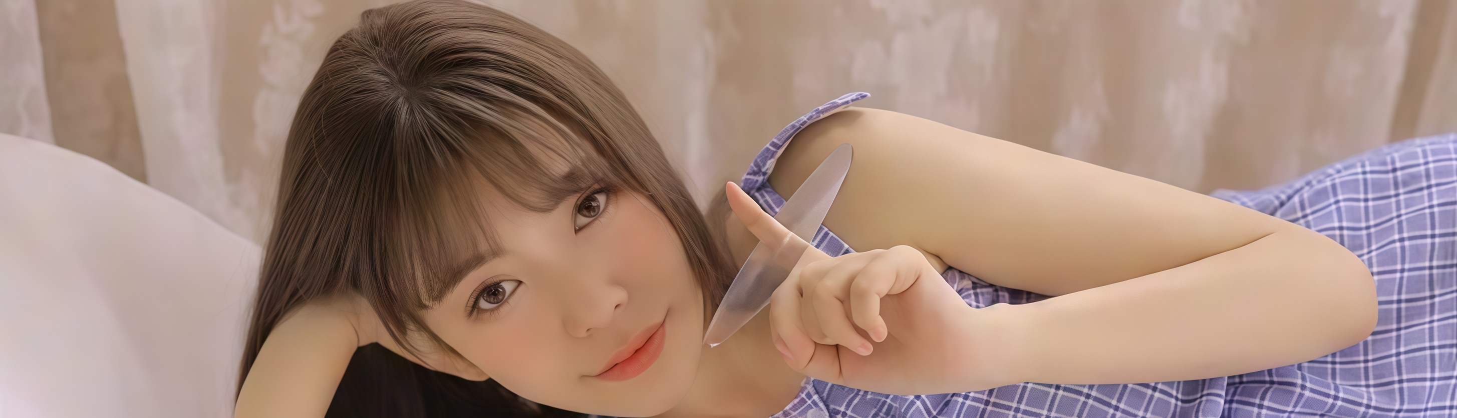 网红大瓜独家爆料吃瓜网获悉,某头部美妆网红因虚假宣传被市场监管部门处罚。该网红在直播带货时夸大产品功效